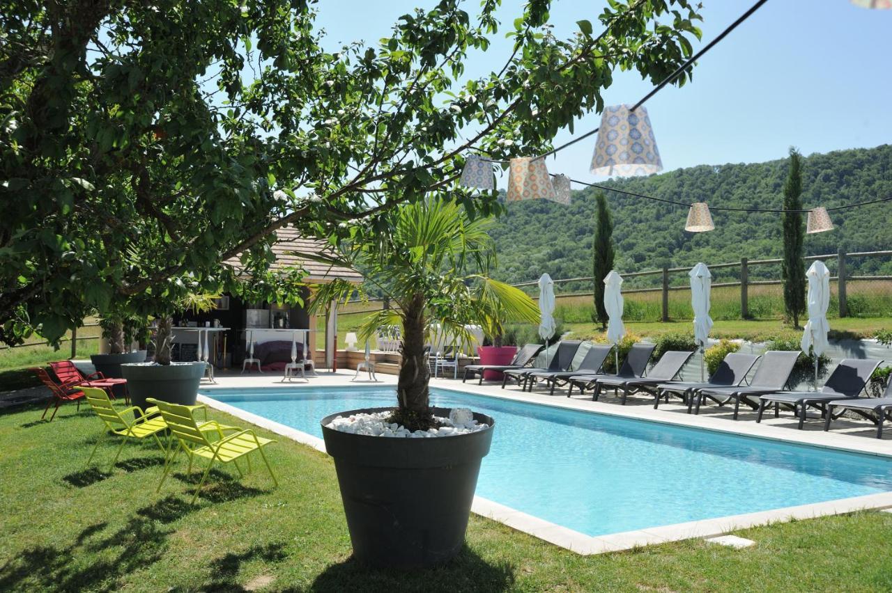 Les Villas Du Domaine De Suzel 维涅吕 外观 照片