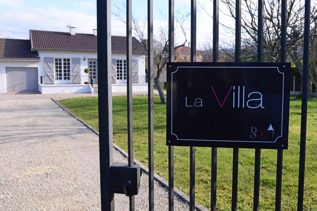 Les Villas Du Domaine De Suzel 维涅吕 外观 照片