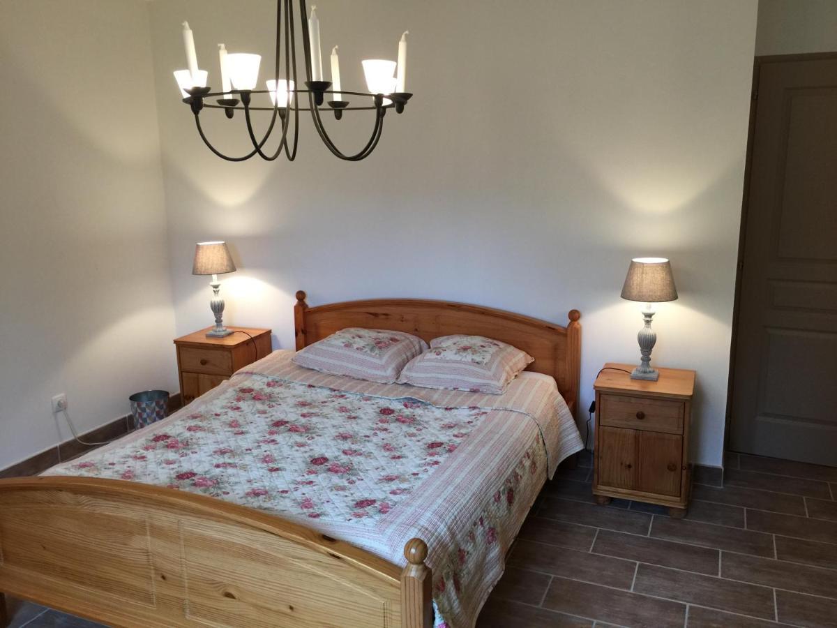 Les Villas Du Domaine De Suzel 维涅吕 外观 照片