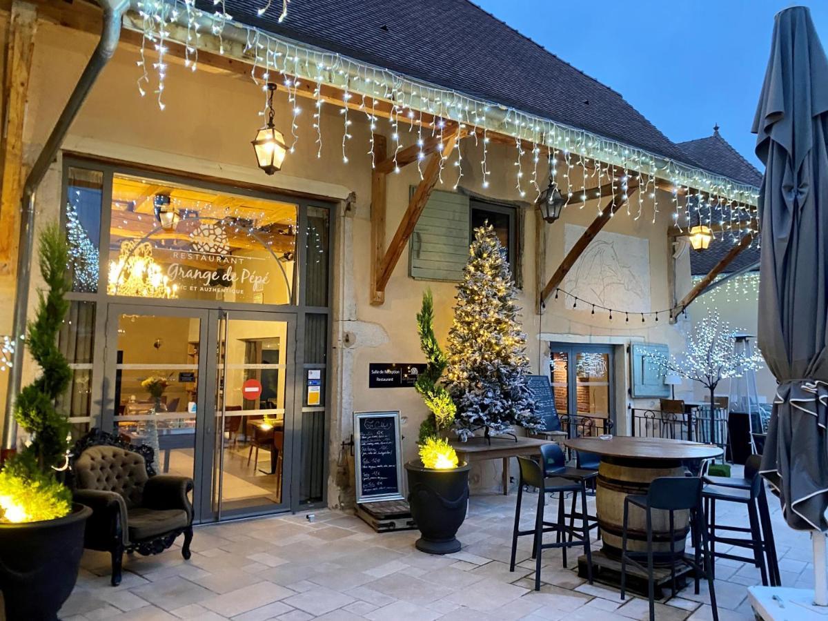 Les Villas Du Domaine De Suzel 维涅吕 外观 照片